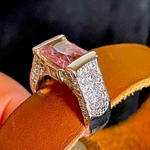 Pink Fashion ring size 6
